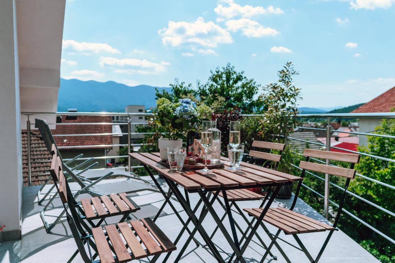 Villa Cerknisko Jezero ツェルクニツァ エクステリア 写真